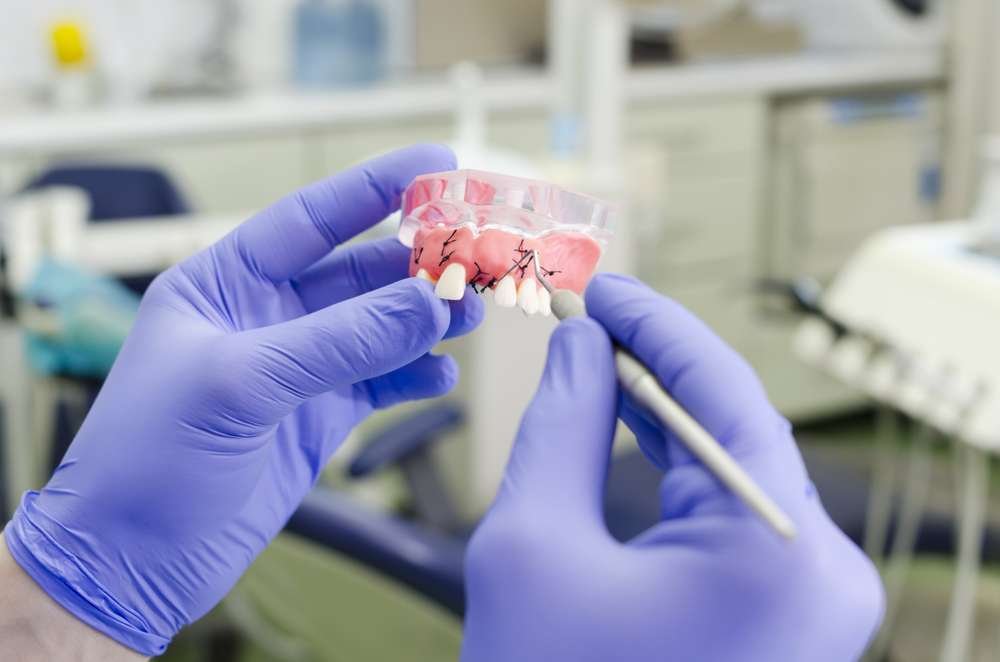 what is a denture reline